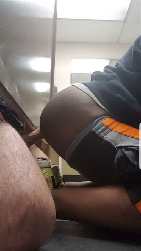 Daily Squirt Daily Gay Sex Videos Pictures And News