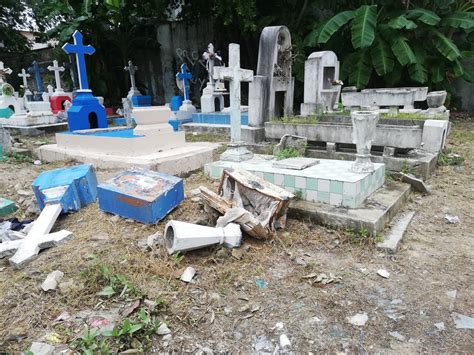 Día De Muertos Hay 9 Mil Tumbas Abandonadas En Cementerio De Tampico