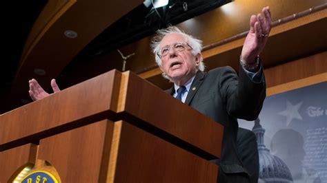 Bernie Sanders Apologizes Again To Women Who Were Mistreated In 2016