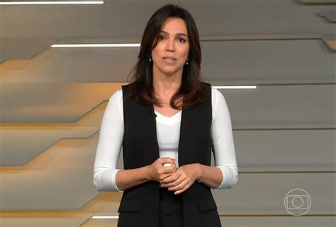 Ana Paula Araújo encerra o Bom Dia Brasil abalada com a morte de Léa Garcia Área VIP