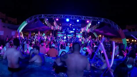 Neon Pool Party Hotel Riu Santa Fe Cabos San Lucas Baja California Sur Youtube