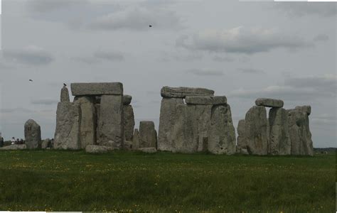 Scientists Believe This Is How Stonehenge Was Built And Its Way