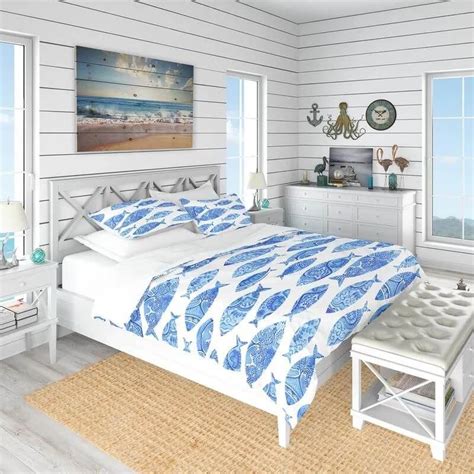When people stay the night, you can leave them impressed with your coastal bedroom decor. Beach Themed Bedrooms Ideas in 2020 (With images) | Beach ...