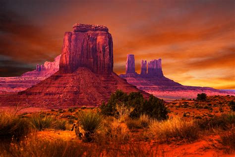Monument Valley Sunset By Harry Spitz
