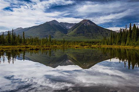 Vermilion Lakes Lake Canadian Pacific Railway Banff National Park