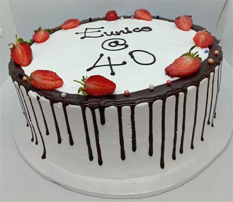 Simple 40th Birthday Cake 40th Birthday Cakes Birthday Cake Cake