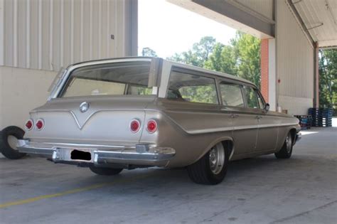 1961 Chevrolet Parkwood 9 Pass Station Wagon Classic Chevrolet Impala
