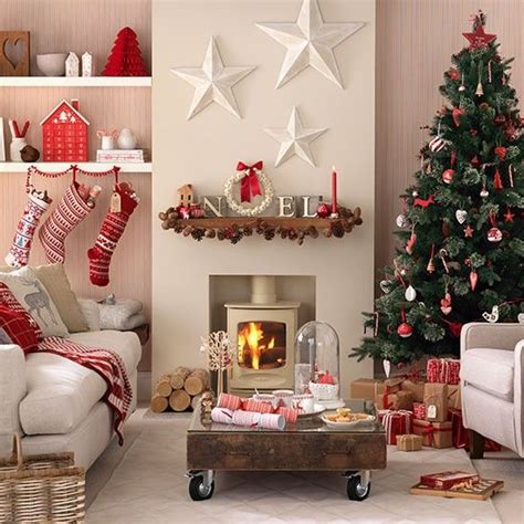 41 Christmas Decoration Ideas For Your Living Room Designbump
