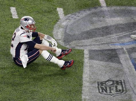 Tom Brady Falls On His Most Prolific Super Bowl Day Yahoo Sports