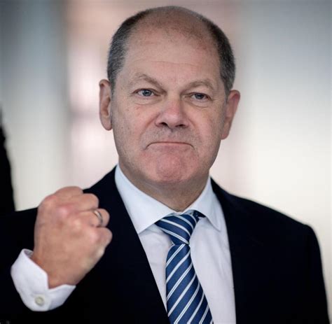 Olaf Scholz Finanzminister erklärt Pläne gegen Steuertricks