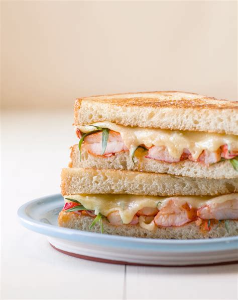 How To Make The Ultimate Lobster Grilled Cheese Sandwich Maxim