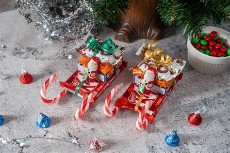 How To Make Adorable Christmas Candy Sleighs Step By Step