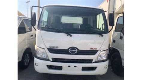 Yard 2, opposite tesco industries, industrial area 11 city : Used Hino 300 for sale in Sharjah, UAE - Dubicars.com
