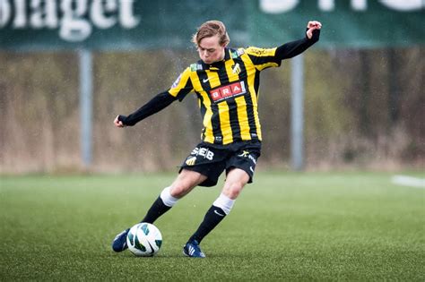 ˈhɛ̌kːɛn), is a swedish professional football club based in gothenburg. BK Häcken-IFK Göteborg U19 20140416 - YouTube