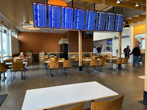 Denver International Airports Den Cell Phone Waiting Lot Final