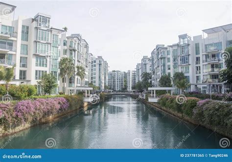 View Of Keppel Bay With Modern Residence In Singapore City Editorial