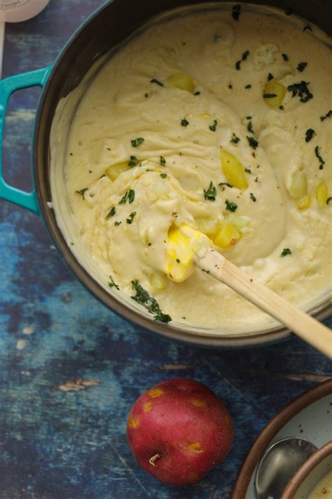 Comforting Potato Cauliflower Soup HealthyHappyLife Com