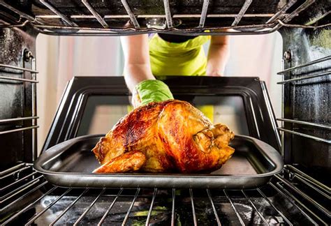Limpiar el solomillo y retirar cualquier exceso de grasa que tenga 3. Los mejores trucos para cocinar al horno | Cómo cocinar en ...