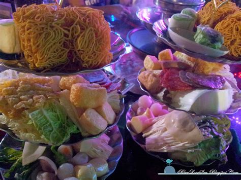 Dort trägt es den namen. 星空下の幽灵小杂馆★~( ‿ ): Tachiko Steamboat & Shabu & BBQ ...