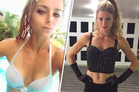Michelle williams is a 37 year old american actress. Camila Giorgi US Open: Tennis star thanks fans with selfie ...