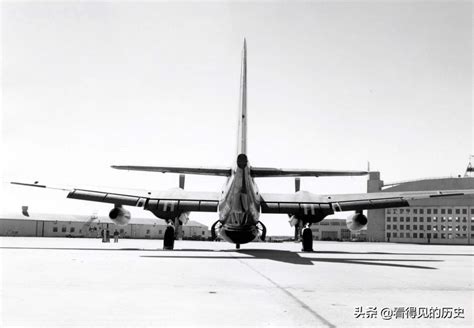Old Photos Of Taiwanese Spy Planes From The Famous Black Bat Squadron