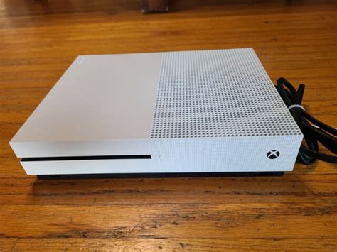 Microsoft Xbox One S 500gb White Console Model 1681 With Controller Ebay