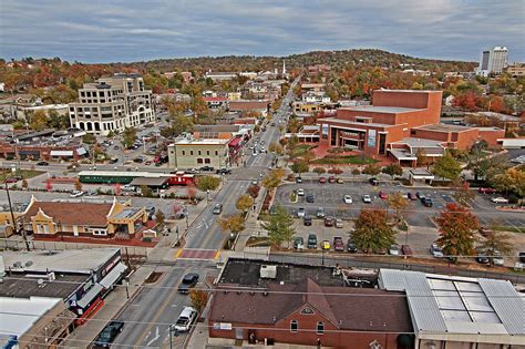 Here's What Makes Fayetteville The Best Arkansas Town To Live In