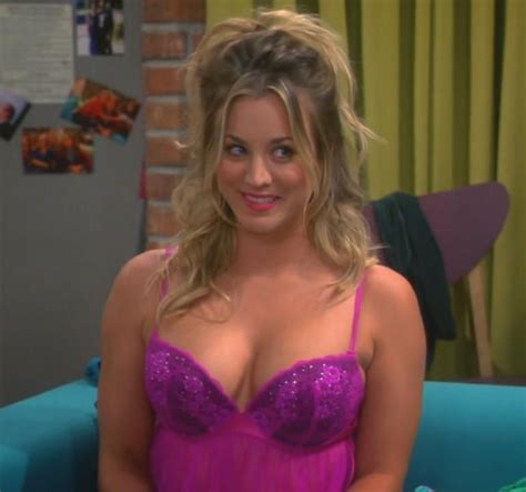 Kaley Cuoco Lingerie Couch Big Bang Theory Hottest Celebrities Beautiful Celebrities Beautiful