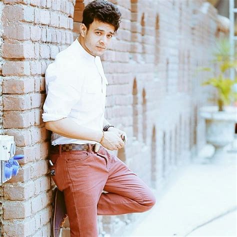 Aniruddh made his debut in imagine tv's raajkumar aaryyan. Happy Father's Day, daddy! - Rediff.com Get Ahead