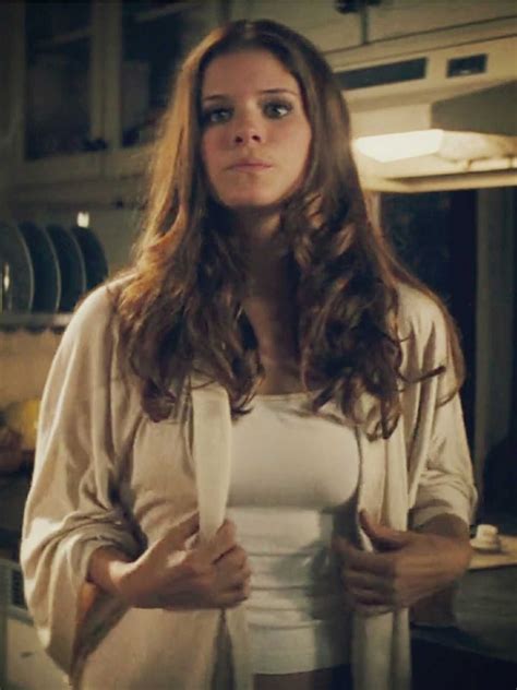 Beautiful Actresses Photos Kate Mara In Shooter Photos