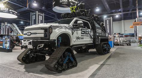 Our Ten Favorite 4x4s From The 2019 Sema Show The Dirt By 4wp