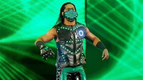 la wwe prépare discrètement le retour de mustafa ali catch newz