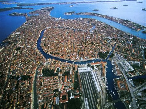 Maybe you would like to learn more about one of these? Travel of the World . . . cheap and safe . . .: Venice, Italy
