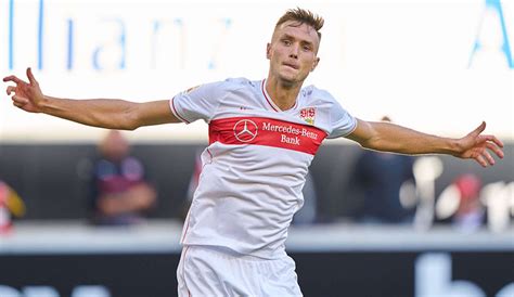 Kalajdžić, kariyerine avusturya'da fc admira wacker mödling için profesyonel bir futbolcu olarak başladı. Sasa Kalajdzic admits a move to Liverpool would be hard for him to turn down