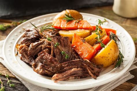 Turn the crock pot to high and whisk occasionally until thickened. How To Prepare A Cross Rib Roast? | Slow cooker pot roast ...