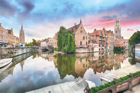 Our dyes and pigments are used in textile, paper, leather, paper & food applications. (2021.04.22 - 04.25.) Hollandia: A Tulipánok & Szélmalmok ...