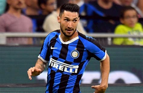 €* 3 ağu 1993, roma, italya. FIFA 20: Requirements for Storyline Politano card in ...