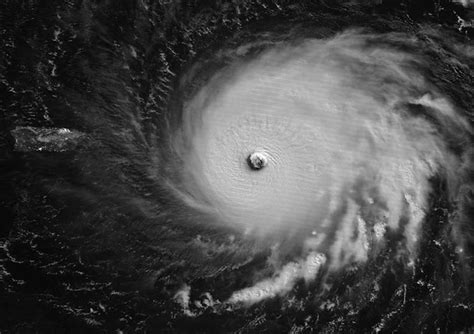 Category 5 Irma Hits Leeward Islands At Peak Strength Weather Underground