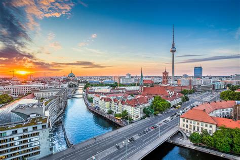 16 Absolute Best Things To Do In Berlin Right Now