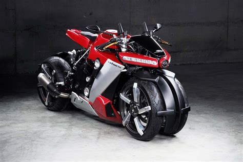 Lazareth Lm410 Motorcycle Has 4 Wheels And 200 Hp