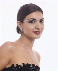 Isabel Bayrakdarian 伊莎貝爾．拜拉克達里安 亞美尼亞裔加拿大女高音 507 P360130的部落格 痞客邦