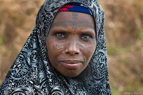 Fulani Woman Facial Tattoos Interesting Faces People Of The World