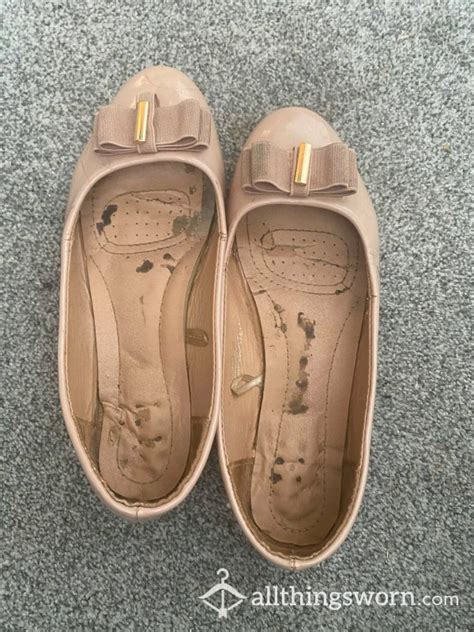Buy Well Worn And Smelly Flats