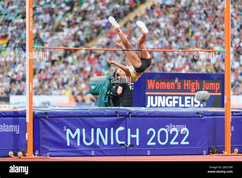 21 8 2022 munich olympiastadion european championships munich 2022 athletics marie laurence