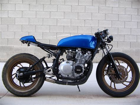 8 656 просмотров 8,6 тыс. Cafe Racer Special: Yamaha XJ 550 Cafè Racer