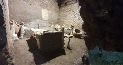 Archaeologists Uncover Incredibly Well Preserved Slave Room In Pompeii