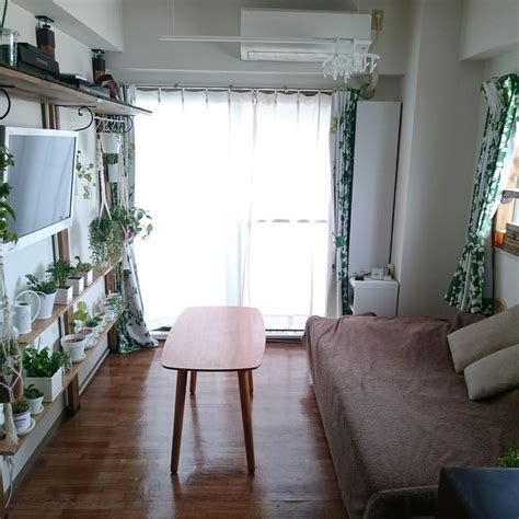 7 Simple Ideas for Decorating a Small Japanese Apartment ...