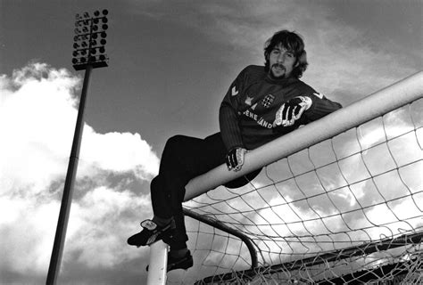 Dat heeft johan derksen maandagavond gezegd in veronica inside. Desespereert Nimmer: FC Zwolle - FC Twente 7 februari 2001