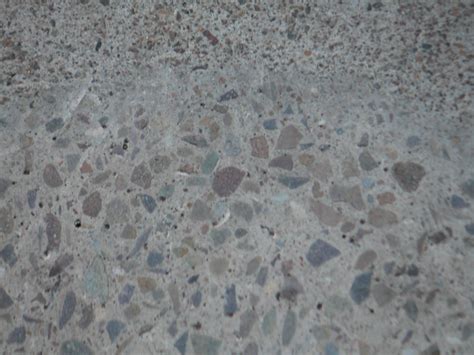 File:Concrete aggregate grinding.JPG - Wikipedia