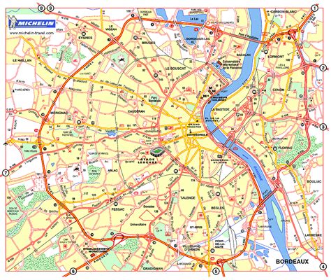 Par voie aérienne, décalage horaire, information sur l'itinéraire, durée de route. Bordeaux Map